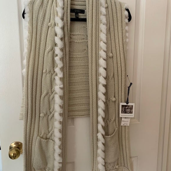 Jessica Simpson Sweaters - 🌟 Host Pick 🌟 2/$25 Jessica Simpson
